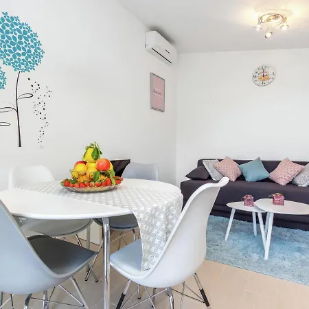 Apartment With Balcony And View